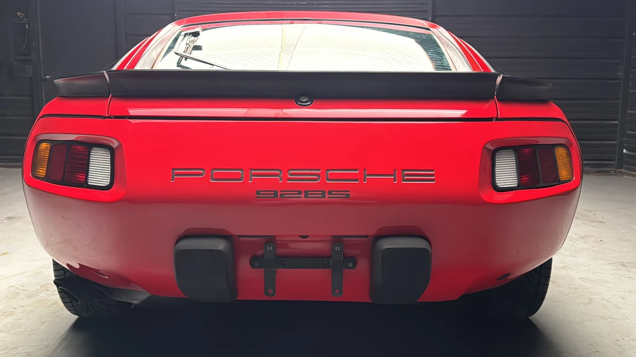 1986 Porsche 928 S - Image 22 of 31
