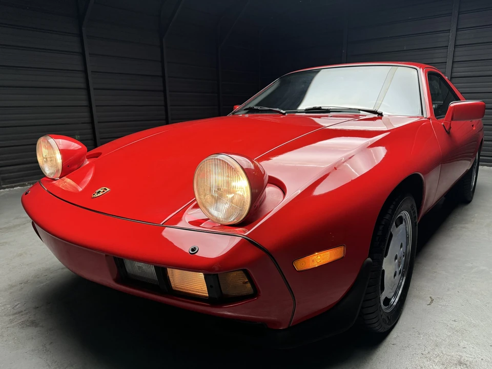 1986 Porsche 928 S - Image 5 of 31