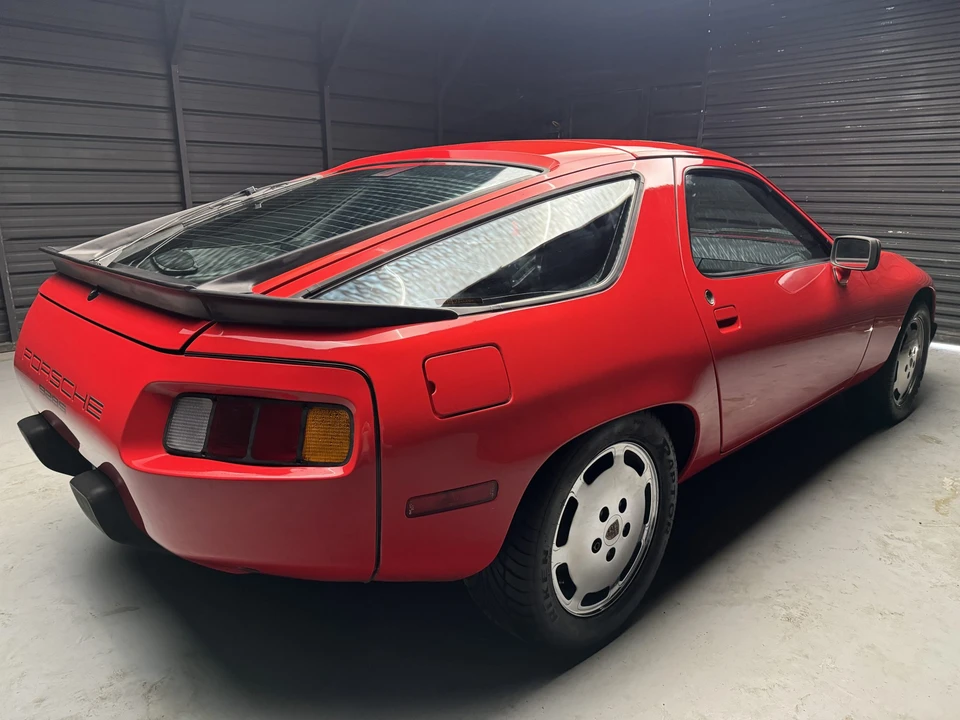 1986 Porsche 928 S - Image 15 of 31