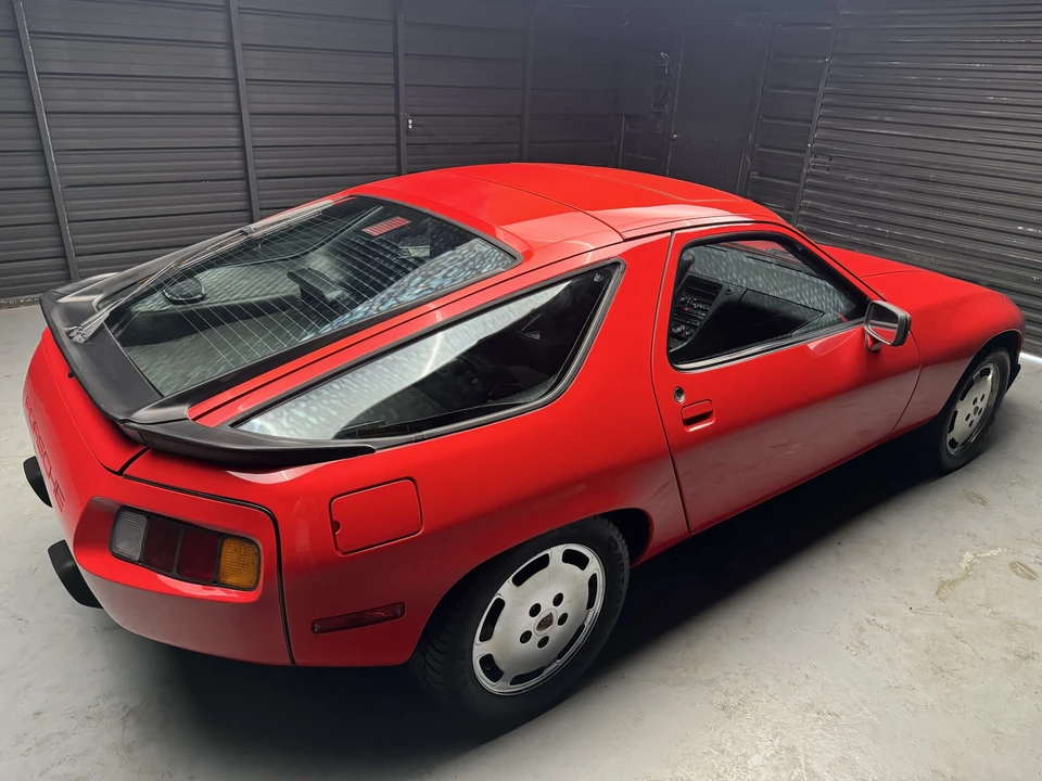 1986 Porsche 928 S - Image 14 of 31