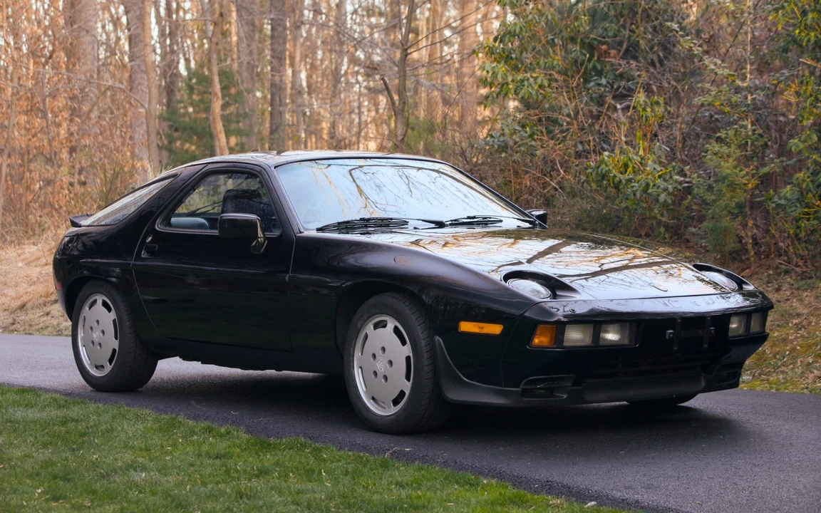 1986 Porsche 928 S - Image 2 of 31