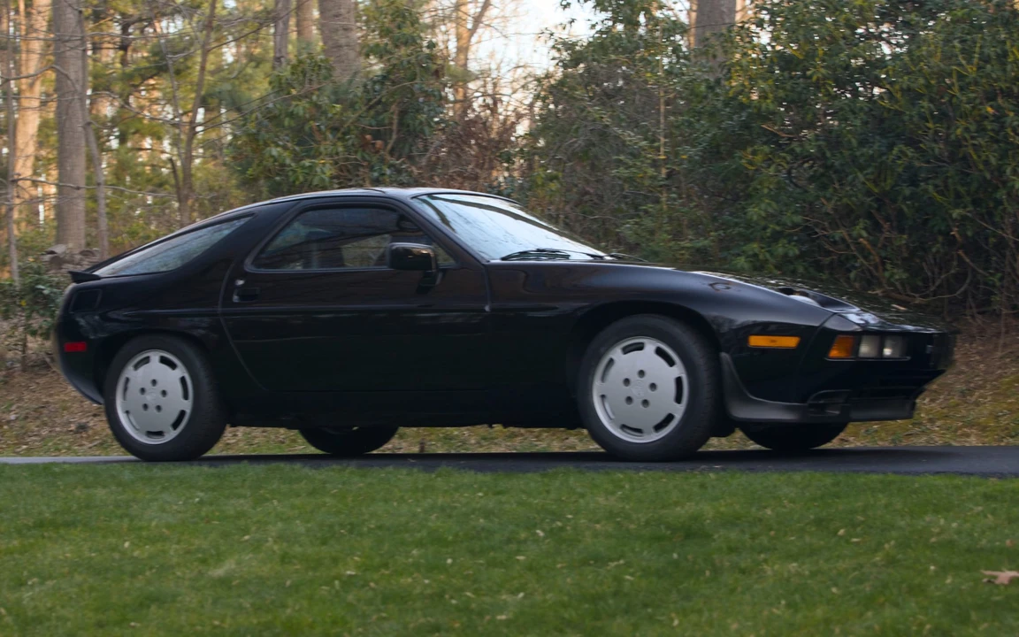 1986 Porsche 928 S - Image 8 of 31