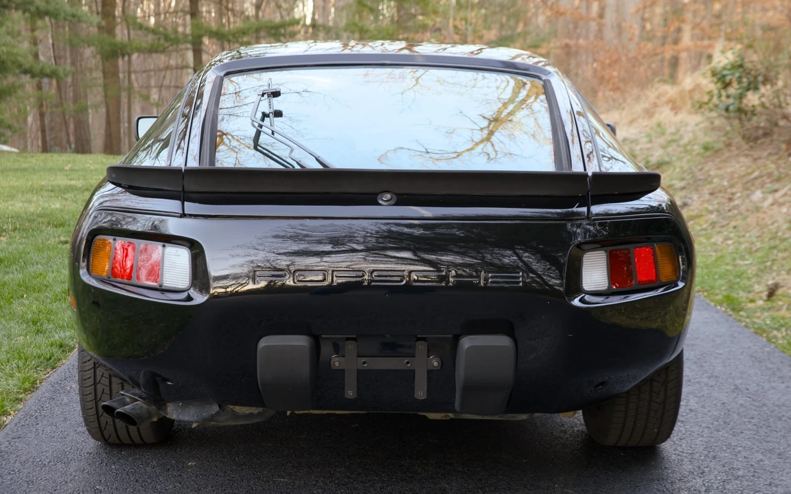 1986 Porsche 928 S - Image 25 of 31