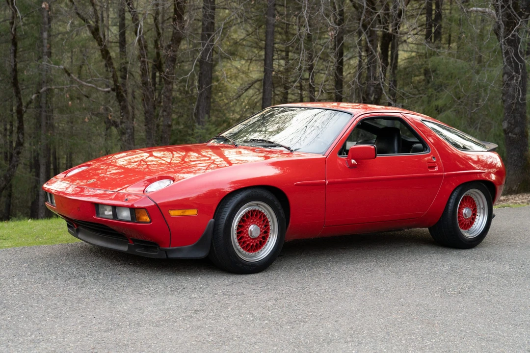 1986 Porsche 928 S - Image 9 of 31
