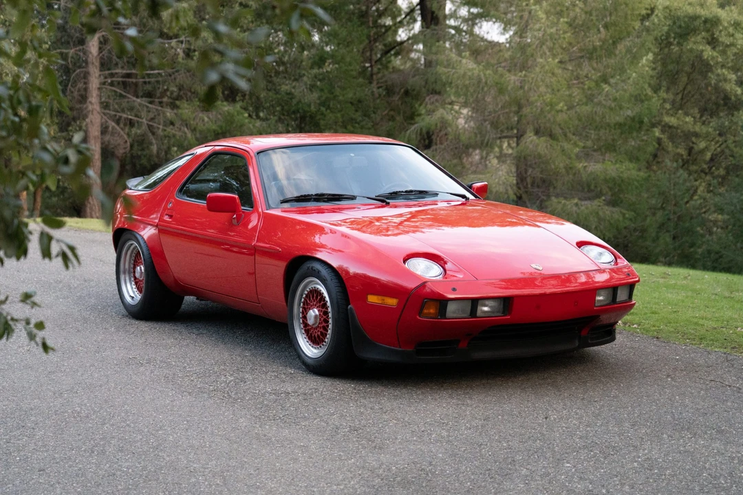 1986 Porsche 928 S - Image 3 of 31