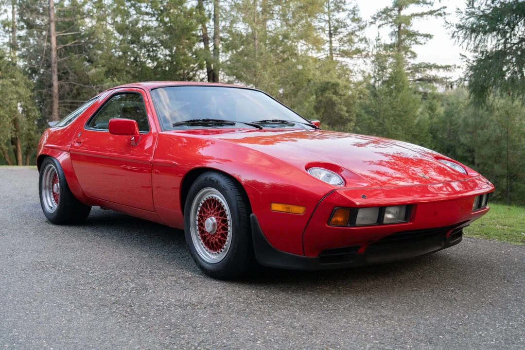 1986 Porsche 928 S - Image 2 of 31