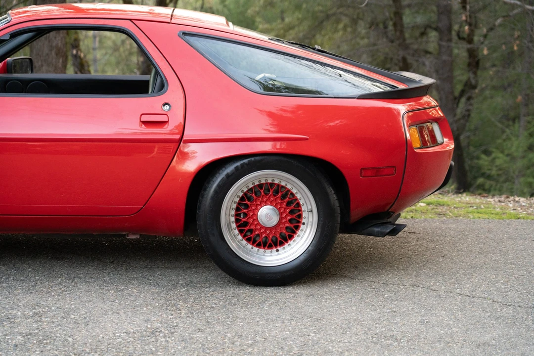 1986 Porsche 928 S - Image 28 of 31