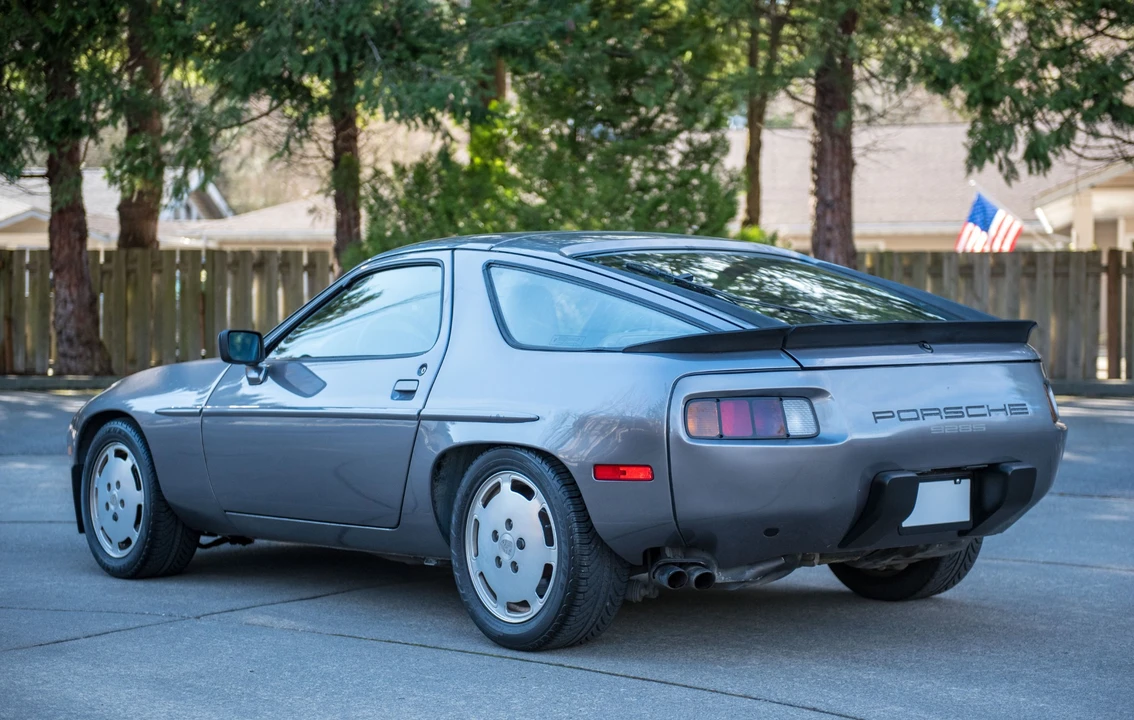 1986 Porsche 928 S - Image 3 of 31