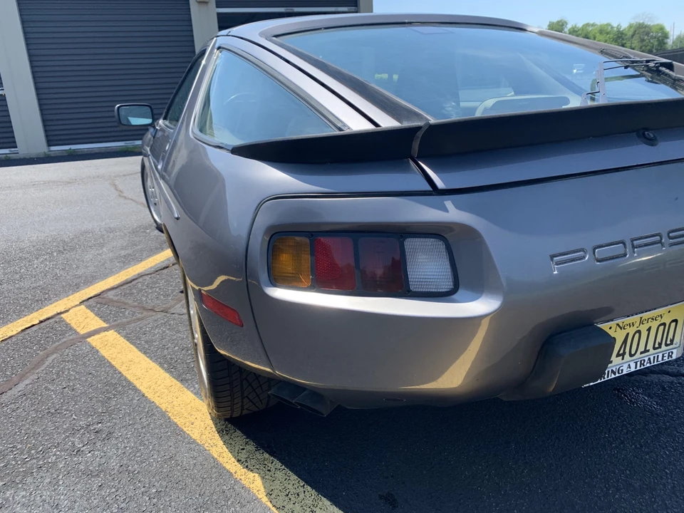 1986 Porsche 928 S - Image 29 of 31