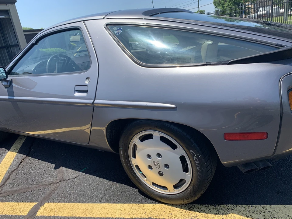 1986 Porsche 928 S - Image 26 of 31