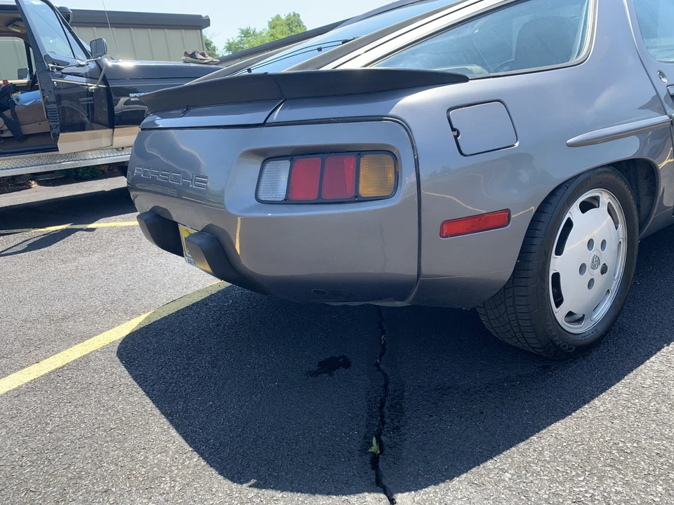 1986 Porsche 928 S - Image 30 of 31