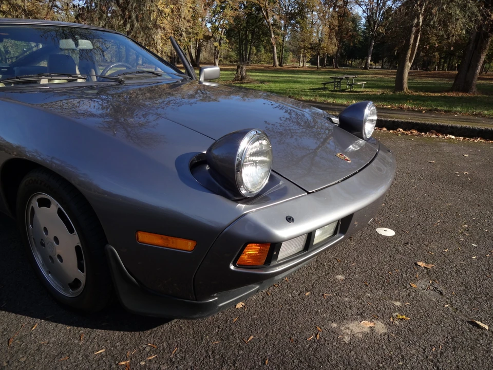 1986 Porsche 928 S - Image 5 of 31