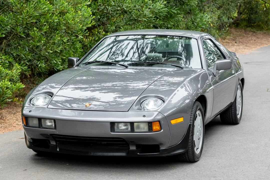 1986 Porsche 928 S - Image 5 of 31