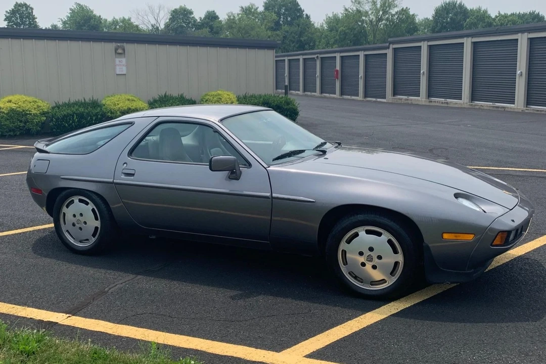 1986 Porsche 928 S - Image 16 of 31