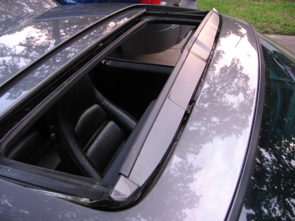 1986 Porsche 928 S - Image 10 of 31