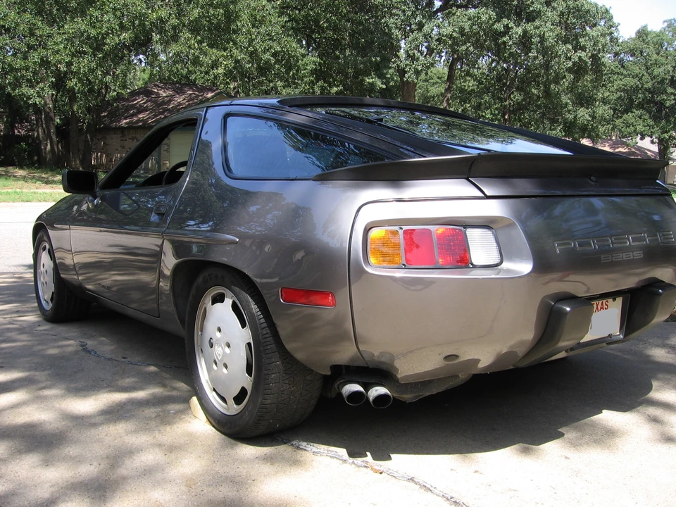 1986 Porsche 928 S - Image 6 of 31