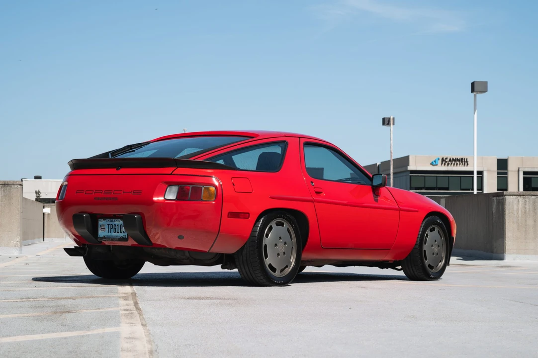 1986 Porsche 928 S - Image 30 of 31