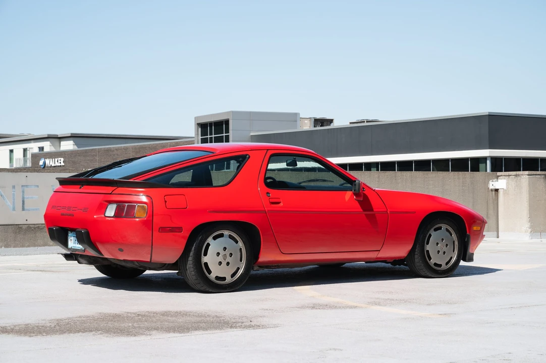 1986 Porsche 928 S - Image 27 of 31
