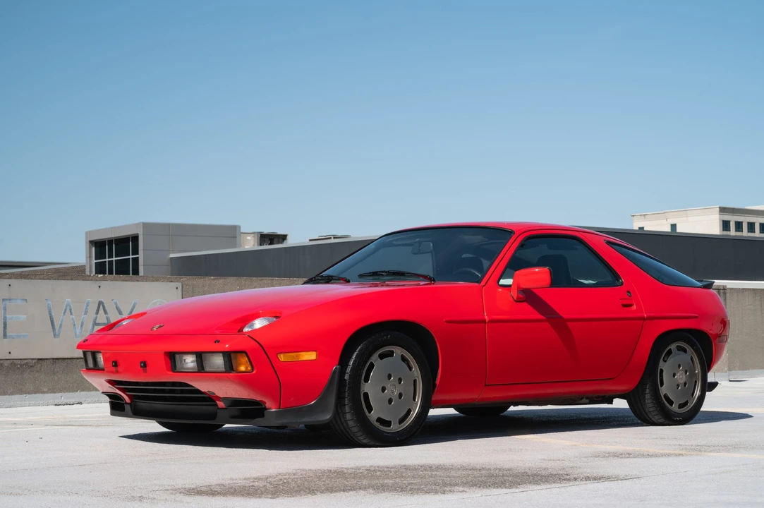 1986 Porsche 928 S - Image 10 of 31