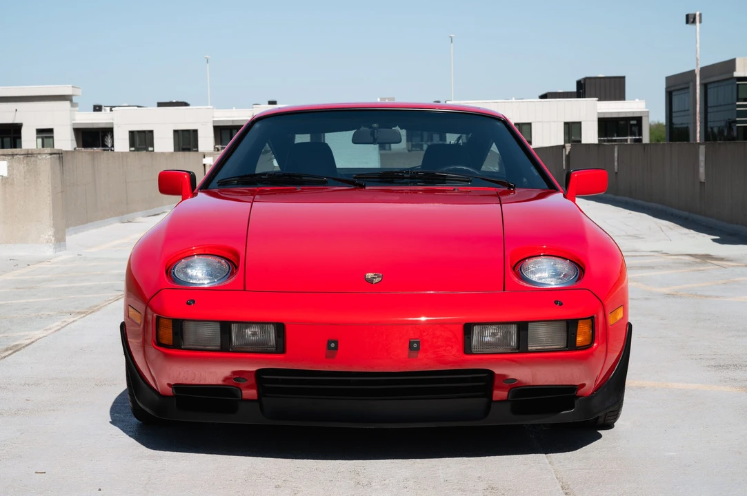 1986 Porsche 928 S - Image 16 of 31