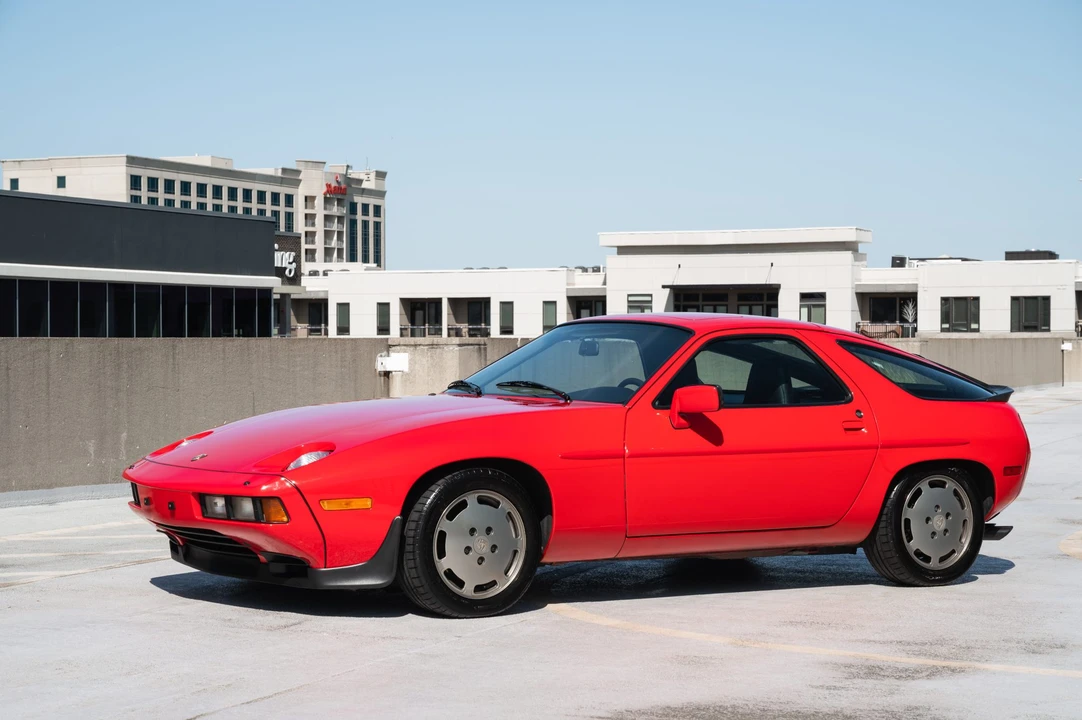 1986 Porsche 928 S - Image 4 of 31