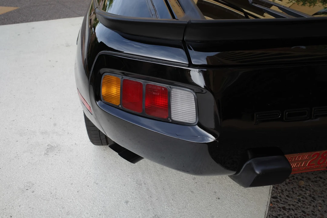 1986 Porsche 928 S - Image 18 of 31