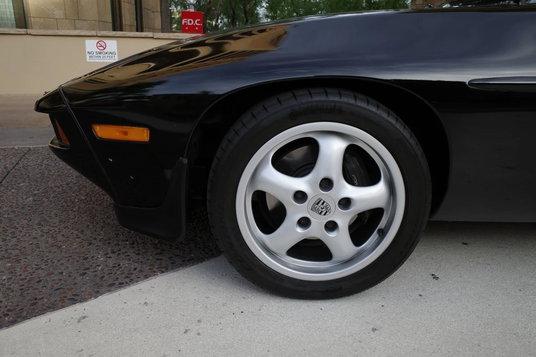 1986 Porsche 928 S - Image 31 of 31