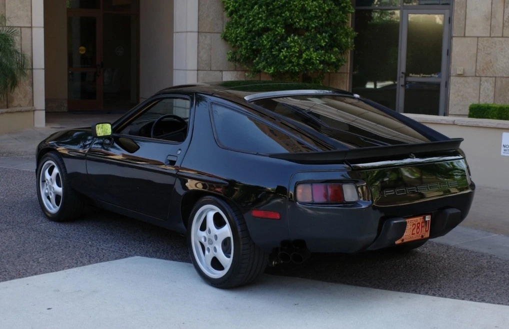 1986 Porsche 928 S - Image 10 of 31