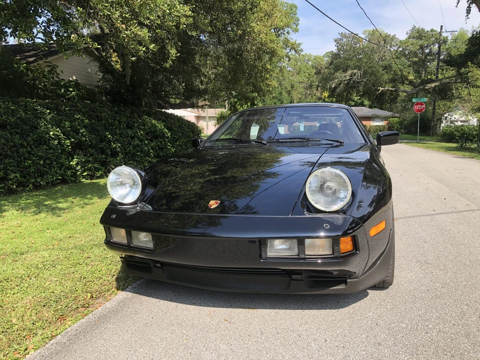 1986 Porsche 928 S - Image 11 of 31