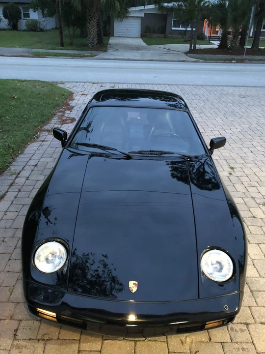 1986 Porsche 928 S - Image 8 of 31