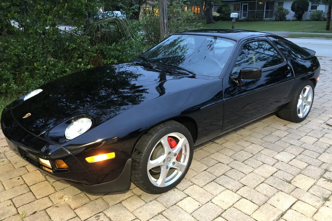 1986 Porsche 928 S - Image 17 of 31