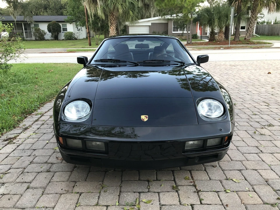 1986 Porsche 928 S - Image 7 of 31