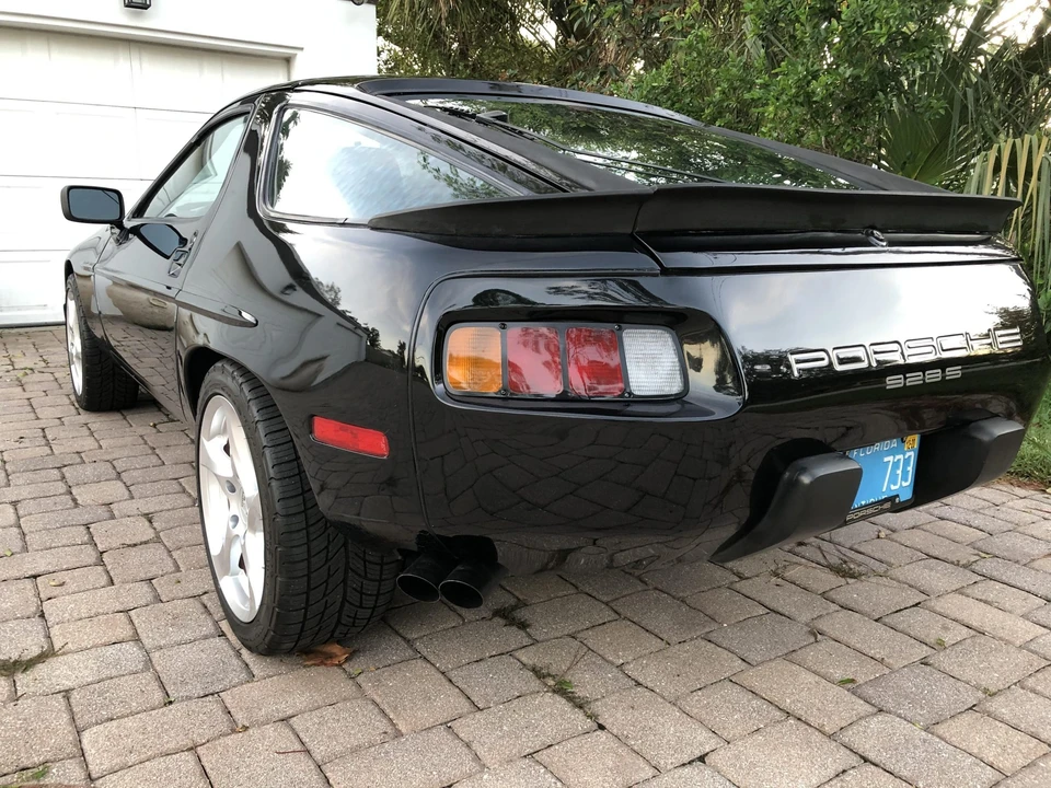 1986 Porsche 928 S - Image 30 of 31
