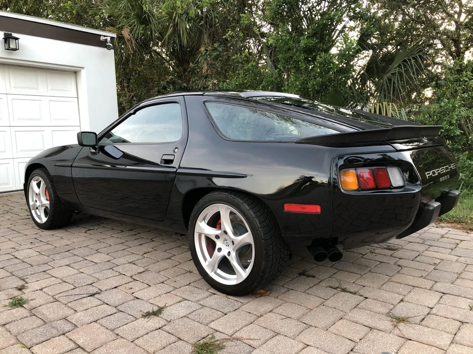 1986 Porsche 928 S - Image 28 of 31