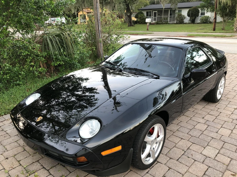 1986 Porsche 928 S - Image 14 of 31