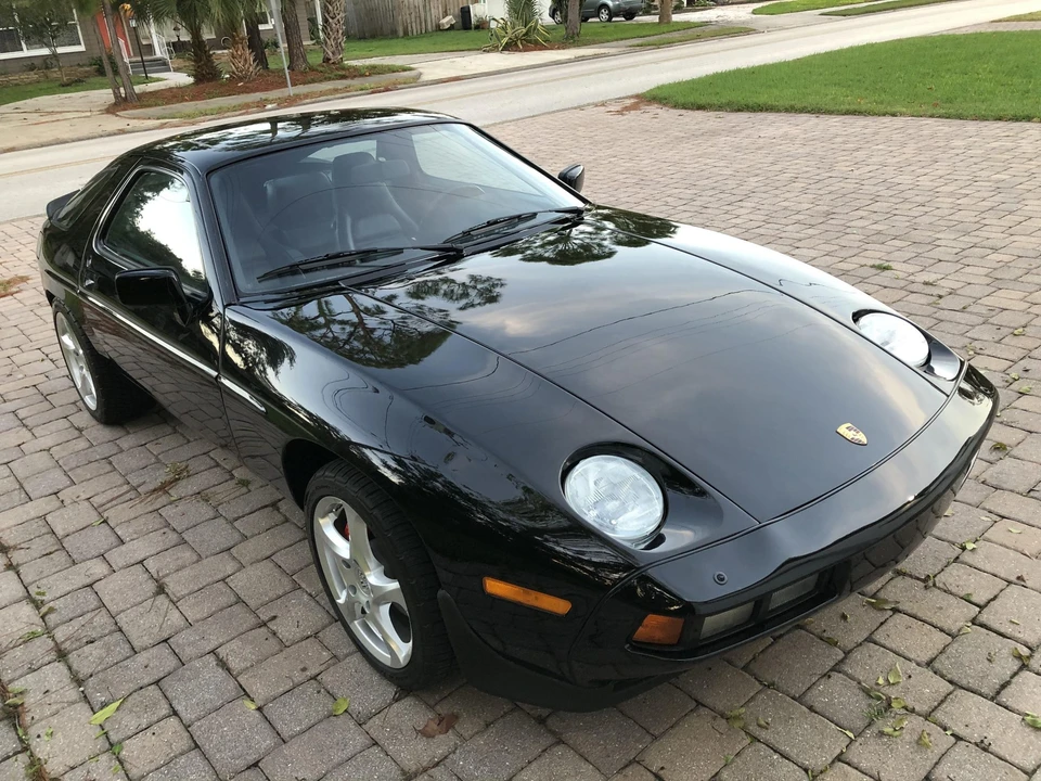 1986 Porsche 928 S - Image 4 of 31