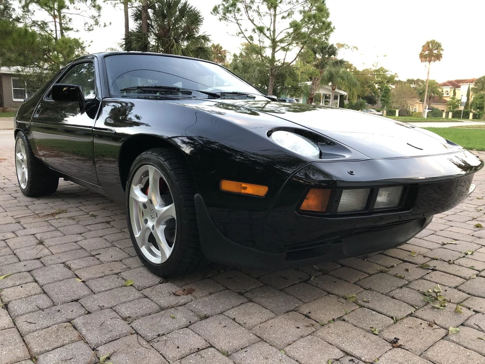 1986 Porsche 928 S - Image 5 of 31