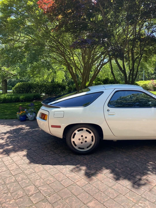 1986 Porsche 928 S - Image 13 of 31