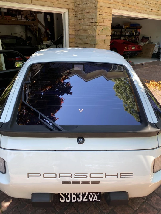 1986 Porsche 928 S - Image 9 of 31