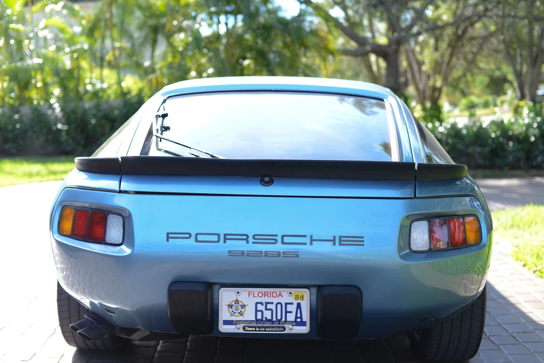1986 Porsche 928 S - Image 8 of 31