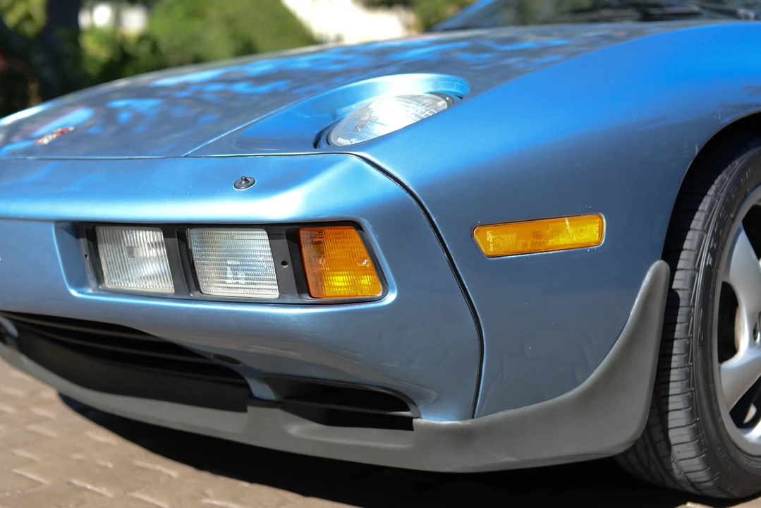 1986 Porsche 928 S - Image 11 of 31