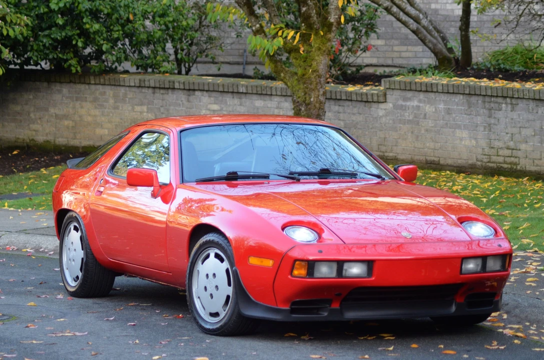 1986 Porsche 928 S - Image 6 of 31