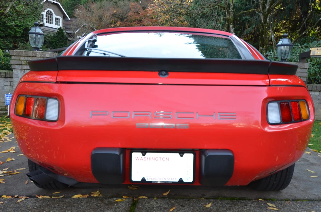 1986 Porsche 928 S - Image 17 of 31