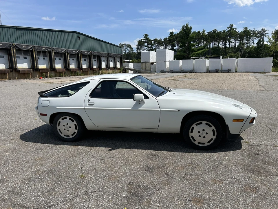 1986 Porsche 928 S - Image 5 of 31