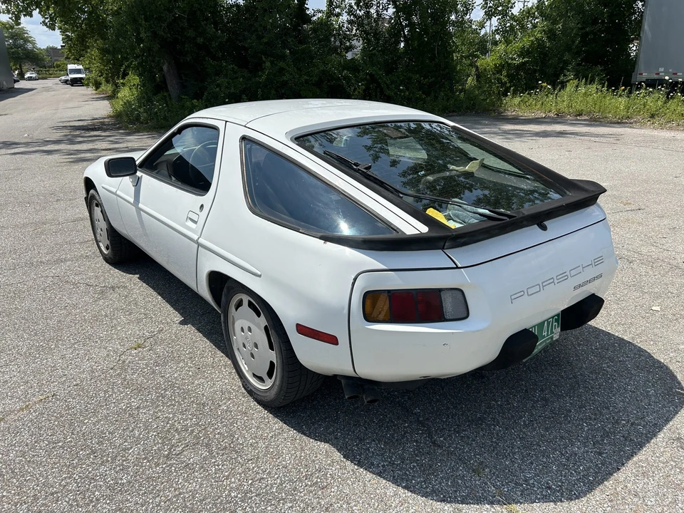 1986 Porsche 928 S - Image 10 of 31