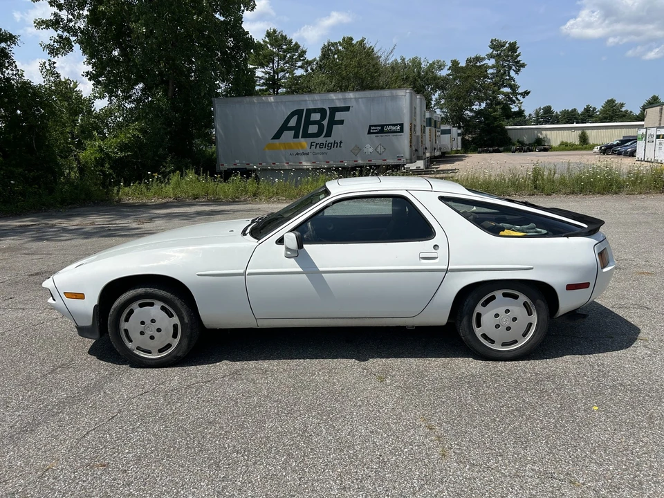 1986 Porsche 928 S - Image 11 of 31
