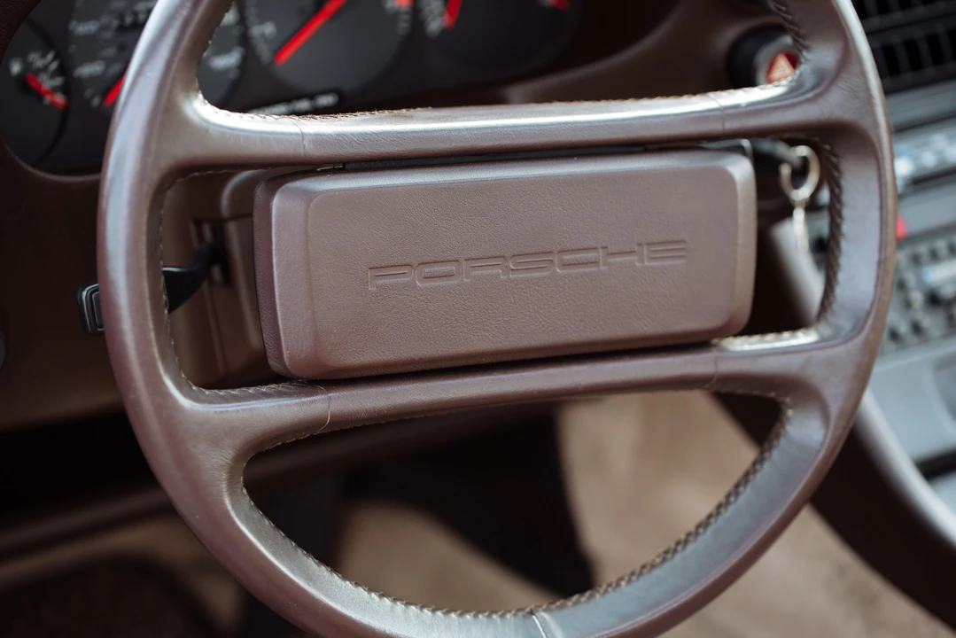 Porsche 928 S - Image 29 of 31