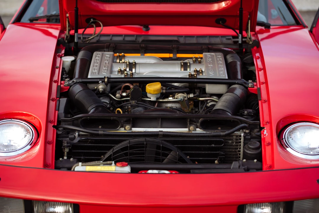 Porsche 928 S - Image 8 of 31
