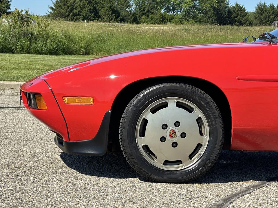 1986 Porsche 928 S - Image 29 of 31