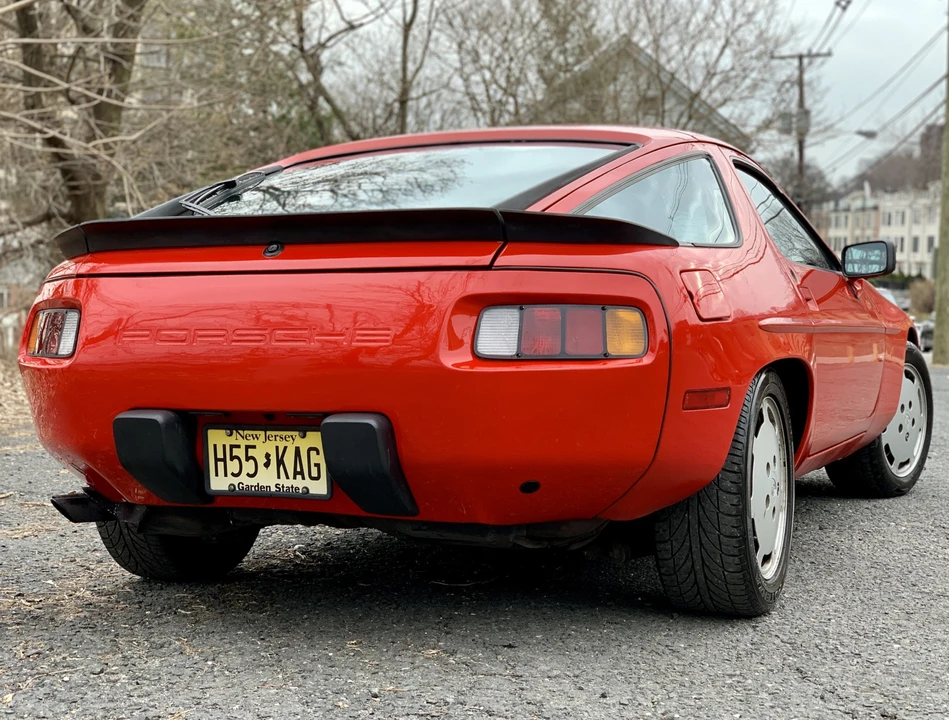 1986 Porsche 928 S - Image 14 of 31